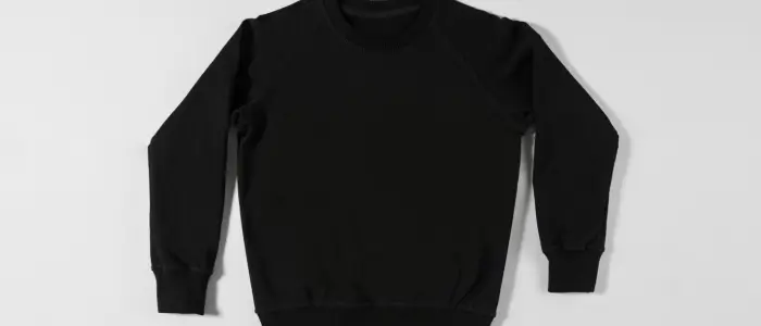 black crew nack sweatshirt