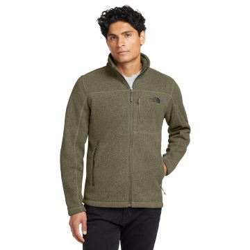 The North Face Sweater Fleece Jacket. NF0A3LH7