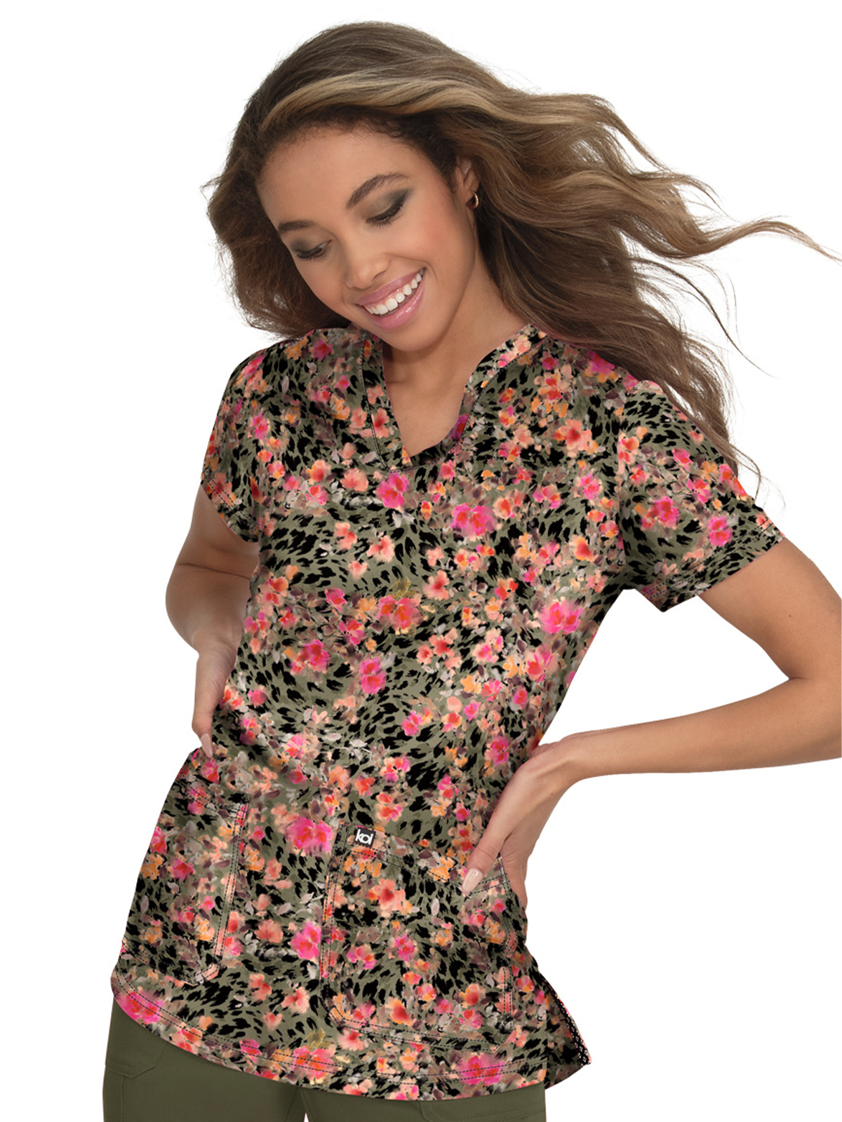 KOI 1029PR Women's Two-Pocket Print V-Neck Early Energy Top